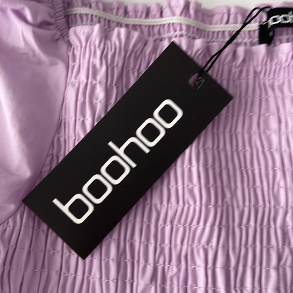 Boohoo sheered bell puffy sleeve top! - Picture 8 of 8